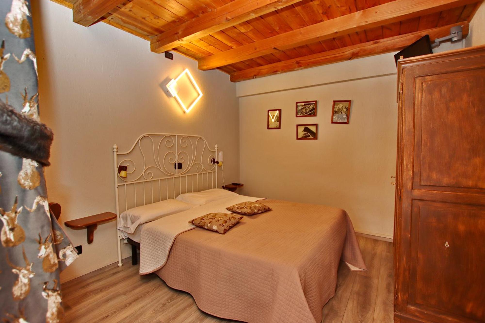 Chacaril Hotel